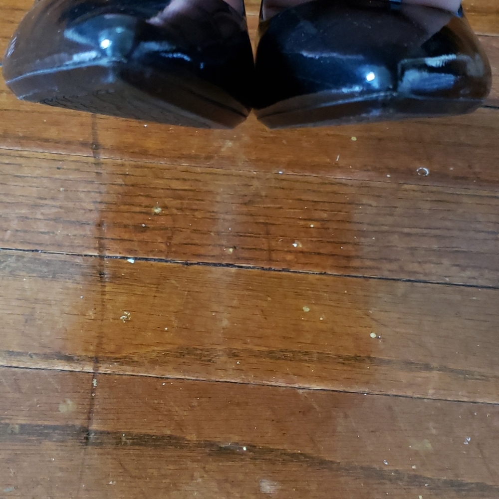 Calvin Klein Gayle Pumps - Picture 7 of 9